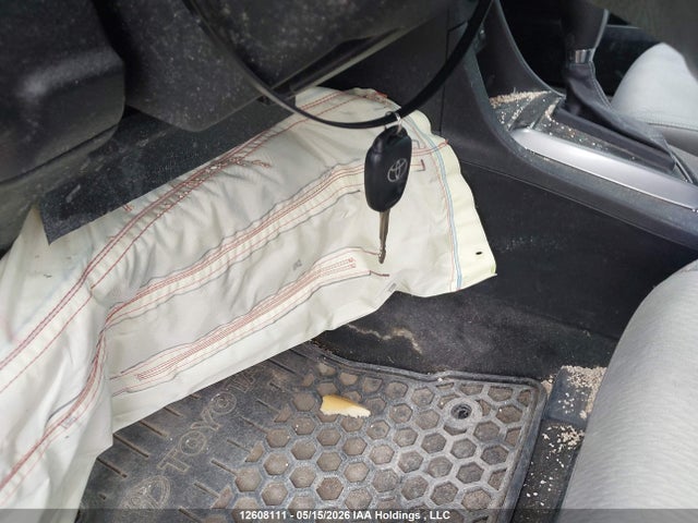 12608111 :رقم المزاد ، 2T1BURHE1EC144204 vin ، 2014 Toyota Corolla Le مزاد بيع
