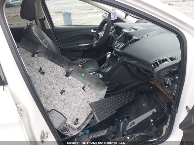 Продажа на аукционе авто 2016 Ford Escape Titanium, vin: 1FMCU9J96GUC02567, номер лота: 12608121