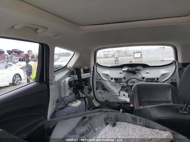 Продажа на аукционе авто 2016 Ford Escape Titanium, vin: 1FMCU9J96GUC02567, номер лота: 12608121