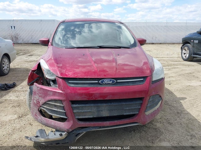12608122 :رقم المزاد ، 1FMCU9GX8FUC16071 vin ، 2015 Ford Escape Se مزاد بيع