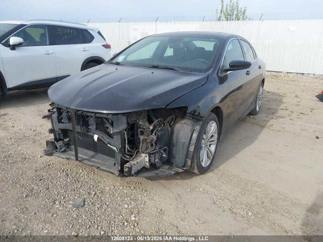 12608123 :رقم المزاد ، 1C3CCCAG9FN757545 vin ، 2015 Chrysler 200 Limited مزاد بيع