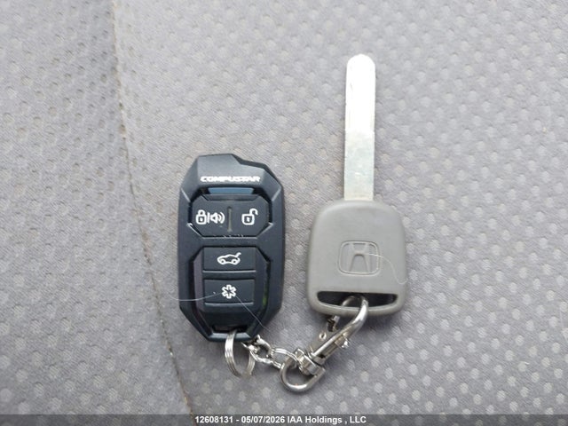 12608131 :رقم المزاد ، 5J6RE48318L802916 vin ، 2008 Honda Cr-v مزاد بيع
