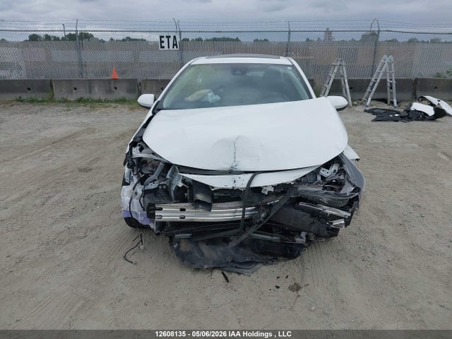 5YFBPMBE6NP308873 Toyota Corolla Le/xle