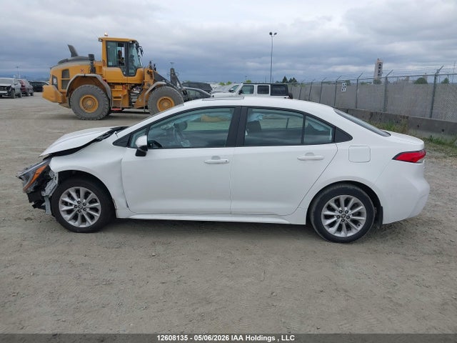 5YFBPMBE6NP308873 Toyota Corolla Le/xle