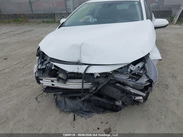 5YFBPMBE6NP308873 Toyota Corolla Le/xle