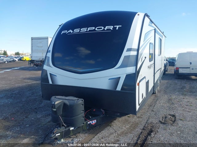 4YDT24023MD414921 Keystone keystone