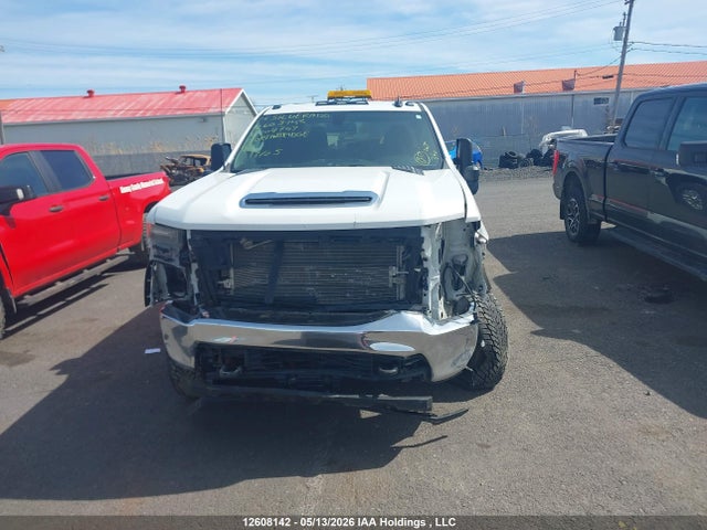 1GC1YNEY3MF304743 Chevrolet Silverado K2500 Heavy Duty Lt