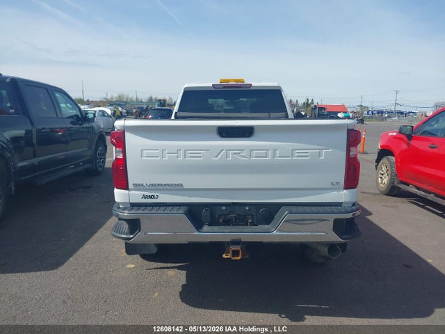 1GC1YNEY3MF304743 Chevrolet Silverado K2500 Heavy Duty Lt
