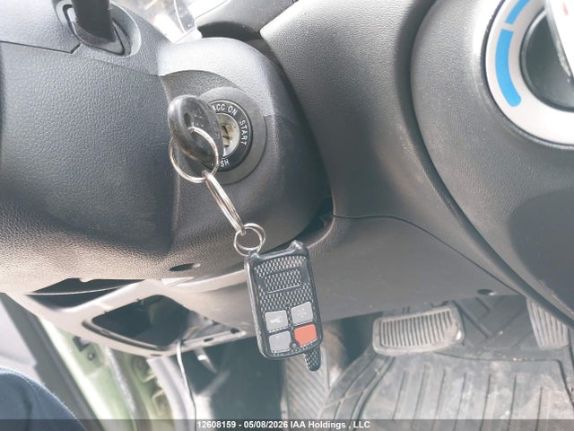 2010 Hyundai Accent მანქანა იყიდება აუქციონზე, vin: KMHCN3BC1AU176293, აუქციონის ნომერი: 12608159