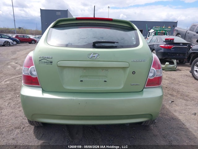 2010 Hyundai Accent მანქანა იყიდება აუქციონზე, vin: KMHCN3BC1AU176293, აუქციონის ნომერი: 12608159