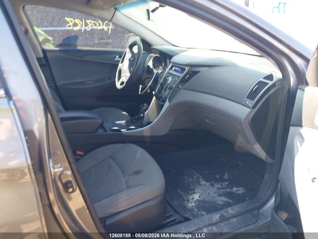 2011 Hyundai Sonata Gls მანქანა იყიდება აუქციონზე, vin: 5NPEB4AC5BH242501, აუქციონის ნომერი: 12608188