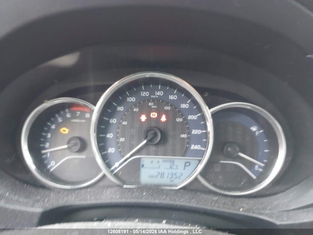 12608191 :رقم المزاد ، 2T1BURHE3FC310823 vin ، 2015 Toyota Corolla L/le/le Pls/prm/s/s Pls مزاد بيع