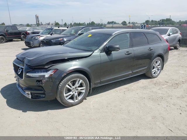 YV4A22NL0J1016544 Volvo V90 Cross Country T6/inscription