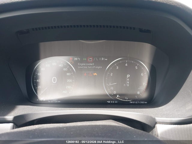 YV4A22NL0J1016544 Volvo V90 Cross Country T6/inscription