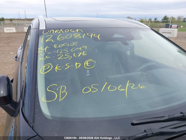 JN8BT3CB9RW425049 Nissan Rogue
