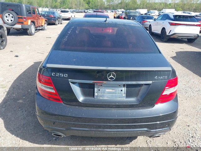 Aukcja sprzedaży 2012 Mercedes-benz C 250 4matic, vin: WDDGF8FB3CF928137, numer aukcji: 12608197