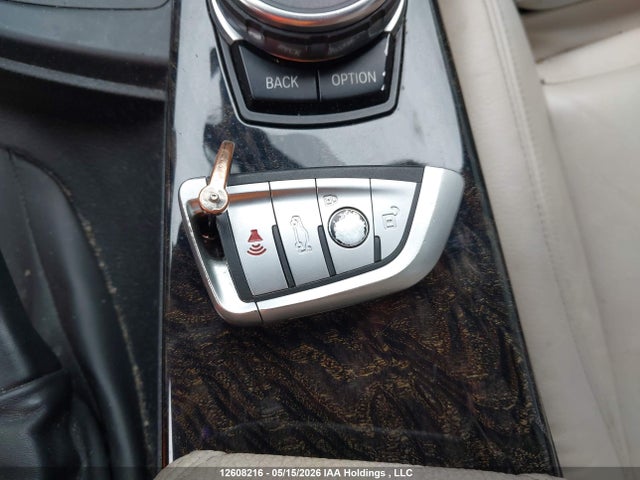 WBA8B7C52GK703060 BMW 340 XI