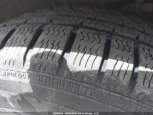12608219 :رقم المزاد ، 1HGEM21931L806970 vin ، 2001 Honda Civic Si/ex مزاد بيع
