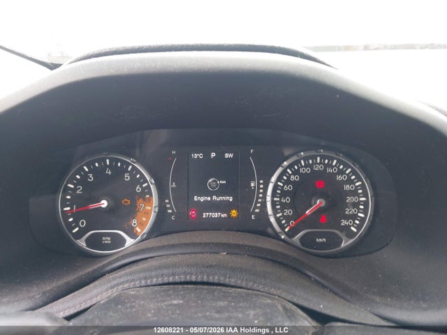 2016 Jeep Renegade Latitude მანქანა იყიდება აუქციონზე, vin: ZACCJBBT3GPC72849, აუქციონის ნომერი: 12608221