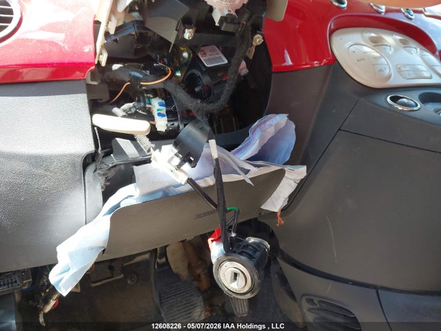 12608226 :رقم المزاد ، 3C3CFFER8CT303576 vin ، 2012 Fiat 500 Lounge مزاد بيع