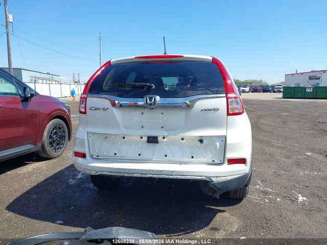 2HKRM4H43FH105556 Honda CR-V SE
