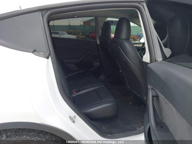 2023 Tesla Model Y მანქანა იყიდება აუქციონზე, vin: 7SAYGDEE0PF776508, აუქციონის ნომერი: 12608241
