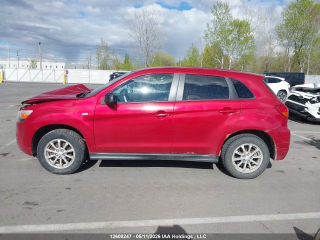 12608247 :رقم المزاد ، JA4AJ3AU7BZ600494 vin ، 2011 Mitsubishi Rvr Se مزاد بيع