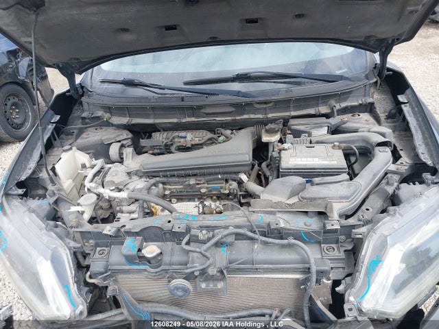 2015 Nissan Rogue S/sl/sv მანქანა იყიდება აუქციონზე, vin: 5N1AT2MV7FC789635, აუქციონის ნომერი: 12608249