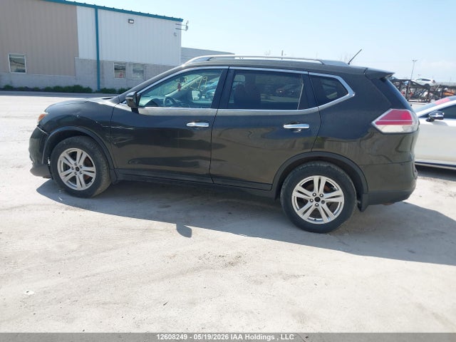 2015 Nissan Rogue S/sl/sv მანქანა იყიდება აუქციონზე, vin: 5N1AT2MV7FC789635, აუქციონის ნომერი: 12608249