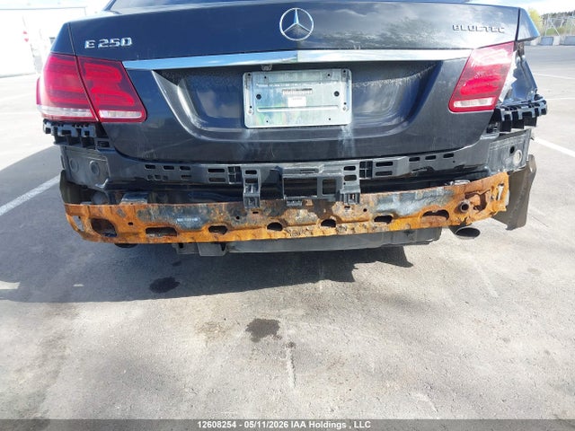 2014 Mercedes-benz E 250 Bluetec 4matic მანქანა იყიდება აუქციონზე, vin: WDDHF9HB5EA972907, აუქციონის ნომერი: 12608254