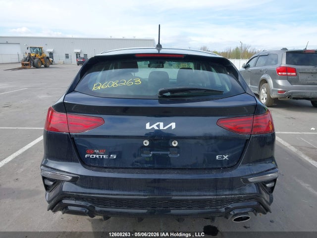 12608263 :رقم المزاد ، KNAF55AC9P5160292 vin ، 2023 Kia Forte Ex مزاد بيع