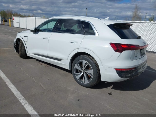 WA14ABGE8RB030872 Audi Q8 E-tron