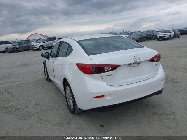 2018 Mazda Mazda3 50th Anniversary Edition/gs/se მანქანა იყიდება აუქციონზე, vin: JM1BN1V70J1182106, აუქციონის ნომერი: 12608284