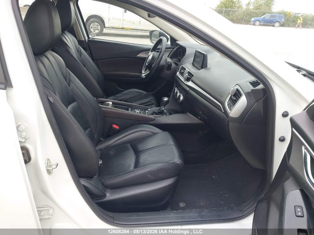 2018 Mazda Mazda3 50th Anniversary Edition/gs/se მანქანა იყიდება აუქციონზე, vin: JM1BN1V70J1182106, აუქციონის ნომერი: 12608284