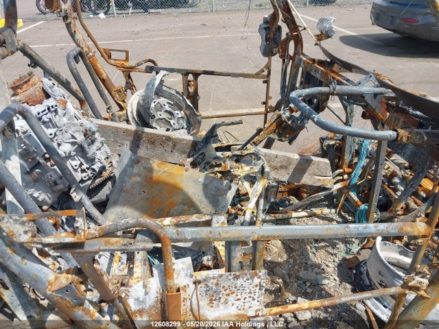 5Y4AN52WXRA300602 Yamaha YXE1000