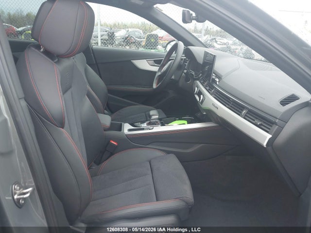 2024 Audi A4 45 Progressiv მანქანა იყიდება აუქციონზე, vin: WAUEAAF49RA007021, აუქციონის ნომერი: 12608308