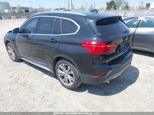 WBXHT3C3XJ5K20996 BMW X1 Xdrive28i