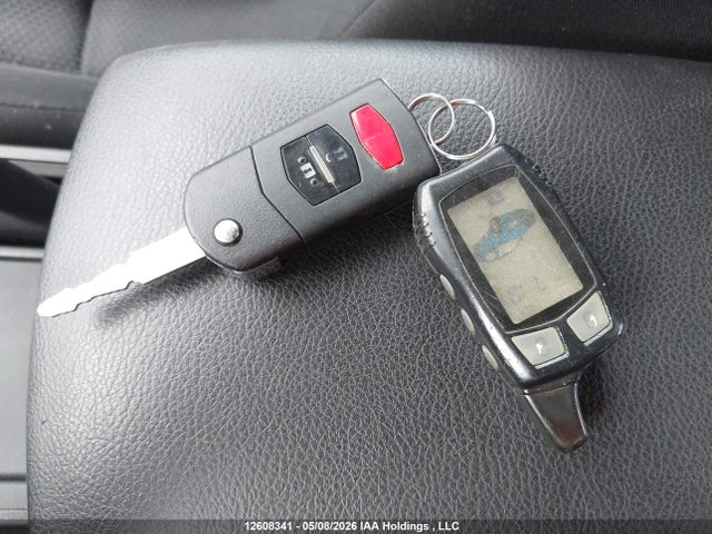 2011 Mazda Mazda3 მანქანა იყიდება აუქციონზე, vin: JM1BL1KF0B1466435, აუქციონის ნომერი: 12608341