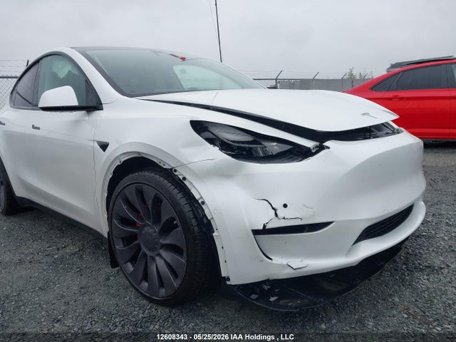 5YJYGDEF1LF037504 Tesla Model Y Long Range/performance