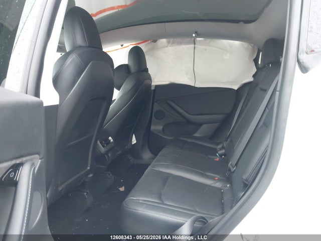 5YJYGDEF1LF037504 Tesla Model Y Long Range/performance