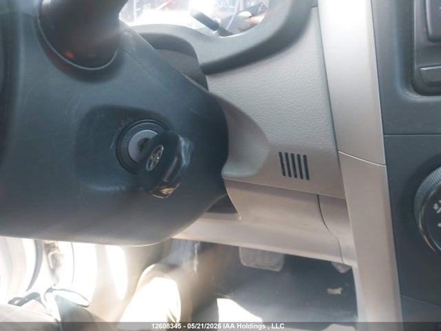 2012 Toyota Corolla S/le მანქანა იყიდება აუქციონზე, vin: 2T1BU4EE5CC877652, აუქციონის ნომერი: 12608345