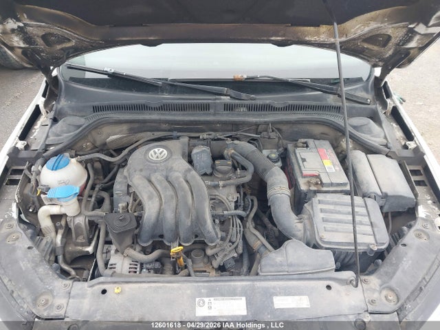 2012 Volkswagen Jetta 2.0l Trendline/2.0l Trendline+ მანქანა იყიდება აუქციონზე, vin: 3VW1K7AJ0CM415395, აუქციონის ნომერი: 12601618
