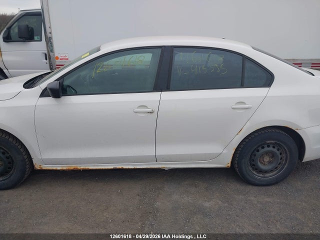 2012 Volkswagen Jetta 2.0l Trendline/2.0l Trendline+ მანქანა იყიდება აუქციონზე, vin: 3VW1K7AJ0CM415395, აუქციონის ნომერი: 12601618