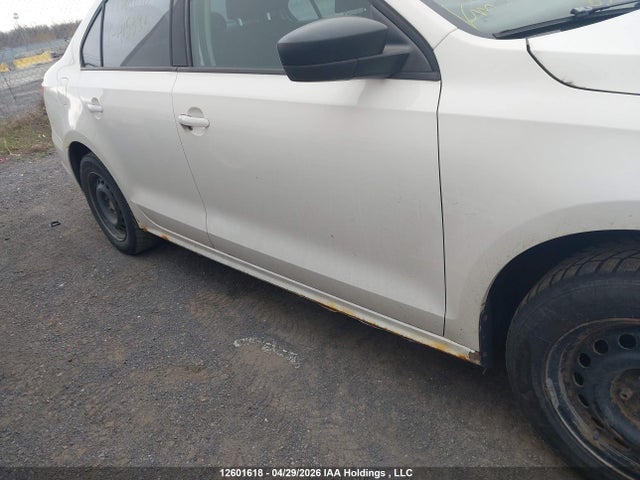2012 Volkswagen Jetta 2.0l Trendline/2.0l Trendline+ მანქანა იყიდება აუქციონზე, vin: 3VW1K7AJ0CM415395, აუქციონის ნომერი: 12601618