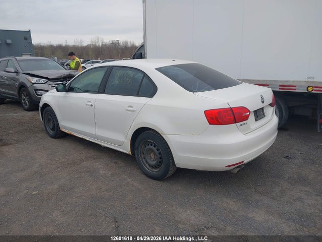 2012 Volkswagen Jetta 2.0l Trendline/2.0l Trendline+ მანქანა იყიდება აუქციონზე, vin: 3VW1K7AJ0CM415395, აუქციონის ნომერი: 12601618