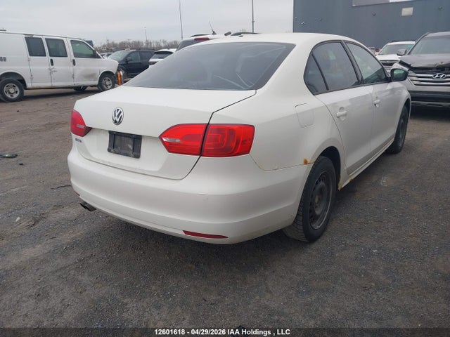 2012 Volkswagen Jetta 2.0l Trendline/2.0l Trendline+ მანქანა იყიდება აუქციონზე, vin: 3VW1K7AJ0CM415395, აუქციონის ნომერი: 12601618