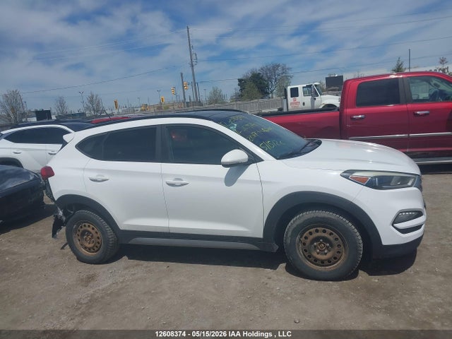 Продаж на аукціоні авто 2017 Hyundai Tucson Se, vin: KM8J3CA49HU263974, номер лоту: 12608374