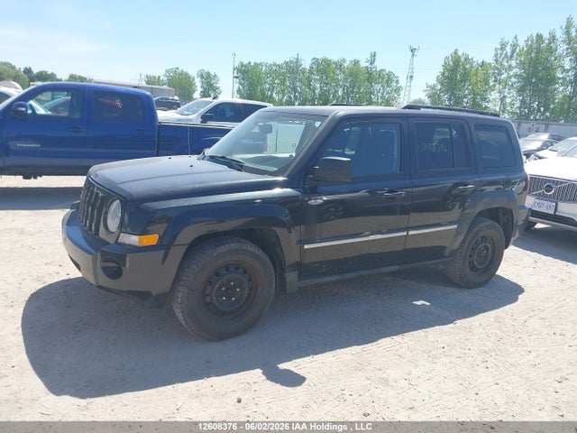 2010 Jeep Patriot მანქანა იყიდება აუქციონზე, vin: 1J4NF2GBXAD507404, აუქციონის ნომერი: 12608376