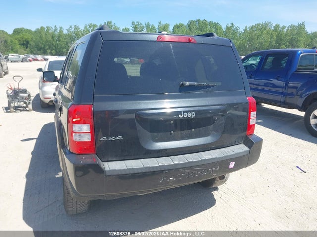2010 Jeep Patriot მანქანა იყიდება აუქციონზე, vin: 1J4NF2GBXAD507404, აუქციონის ნომერი: 12608376