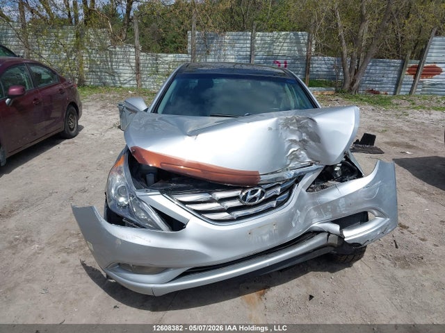12608382 :رقم المزاد ، 5NPEC4AC4DH612482 vin ، 2013 Hyundai Sonata Se/limited مزاد بيع